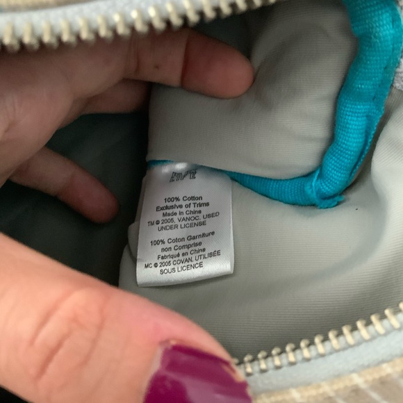 Vintage Y2K Vancouver 2010 Olympics limited edition Medium Shoulder Gray Purse - Picture 8 of 16